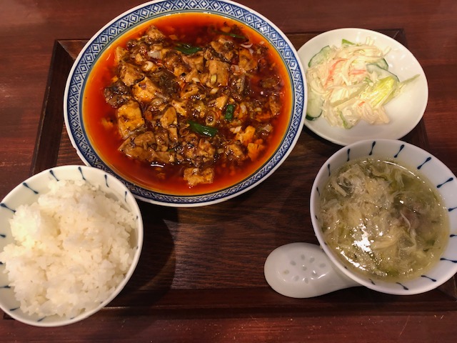 行列覚悟！麻婆豆腐が絶品の「中国菜 オイル」（大阪・福島）へ行ってきた