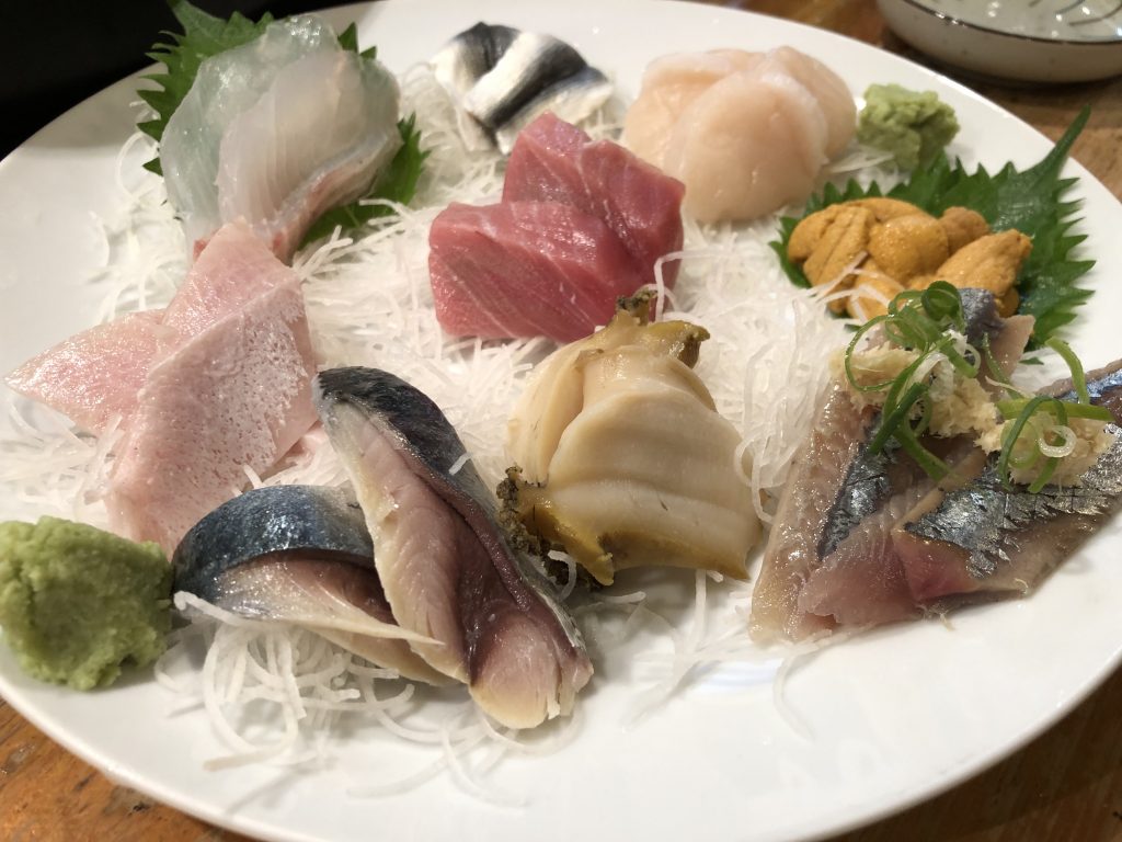 ランチの海鮮丼が超人気！「ふくべ寿し」（清澄白河）
