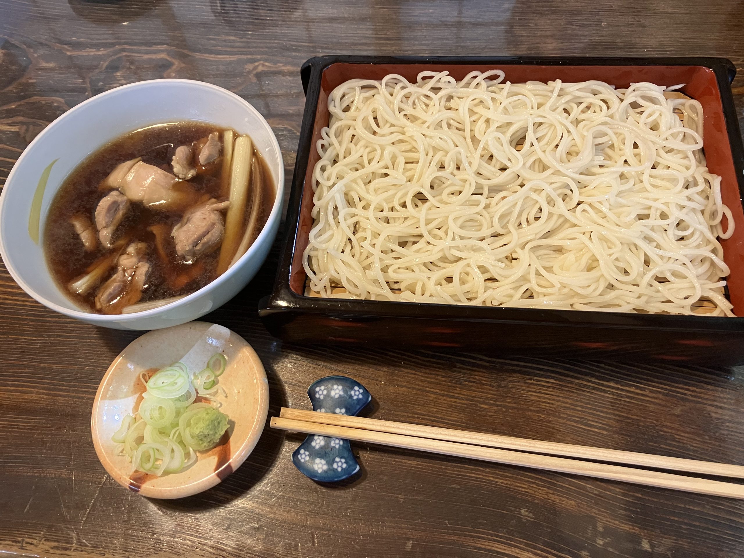 芸能人御用達の老舗そば屋！「室町 砂場 赤坂店」 | 食べ歩きコンシェルジュ