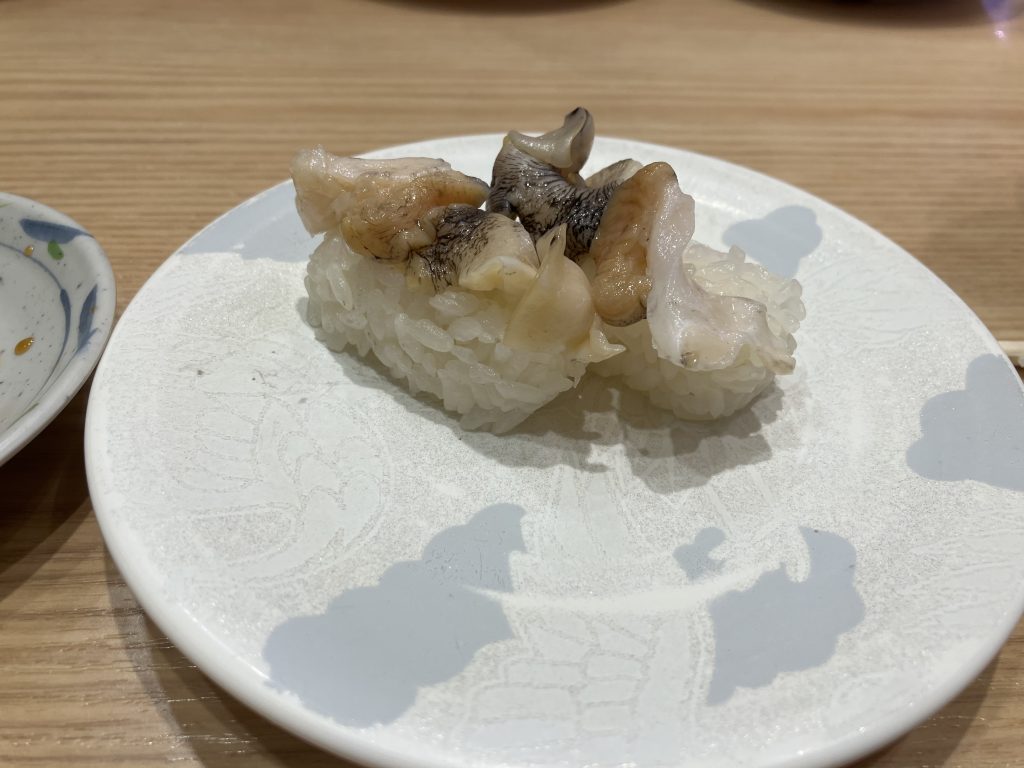 武蔵小杉でおすすめ！「回し寿司 活 美登利」グランツリーで鮨を食べる