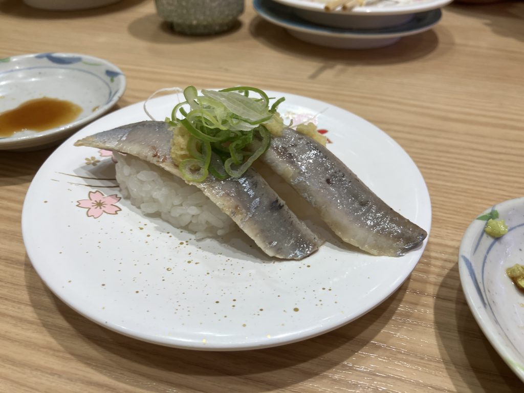 武蔵小杉でおすすめ！「回し寿司 活 美登利」グランツリーで鮨を食べる